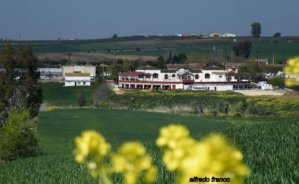 El Pilar Hotell La Carlota